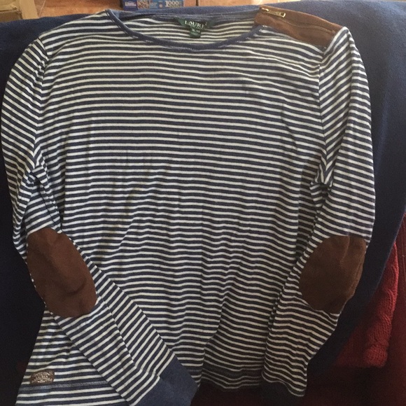 Woman’s Striped Top - Picture 1 of 3